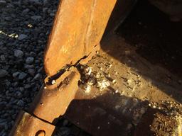 CAT 30" EXCAVATOR BUCKET