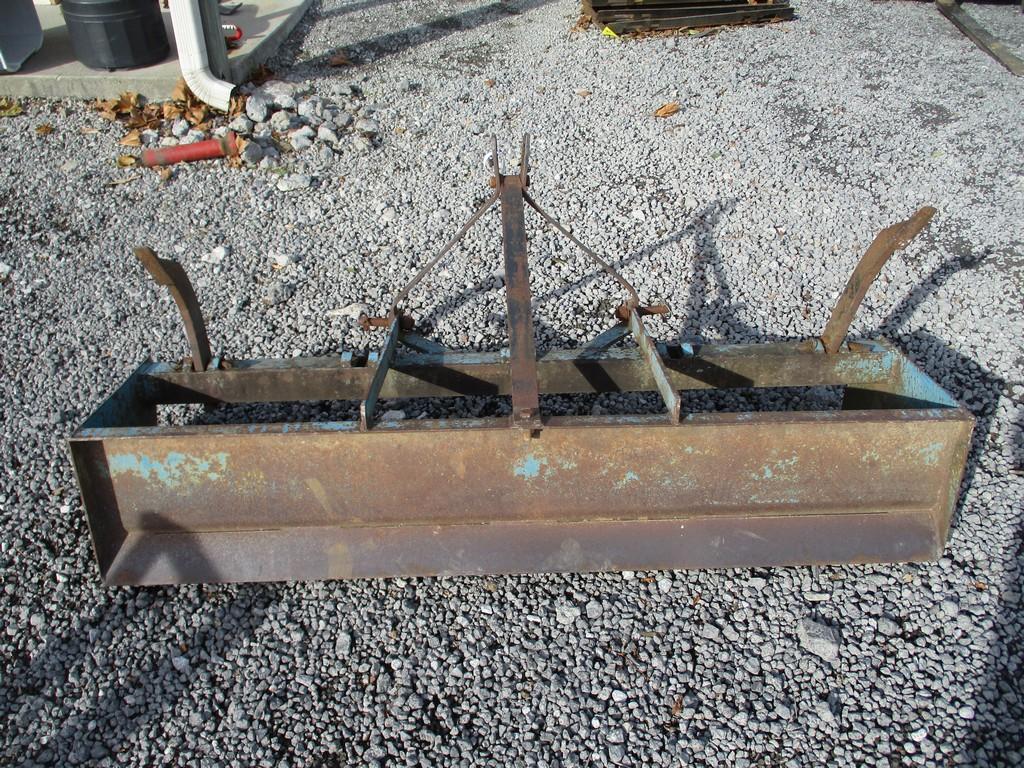 BLUE 68" GRADER BOX