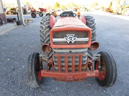 MASSEY FERGUSON 135 TRACTOR
