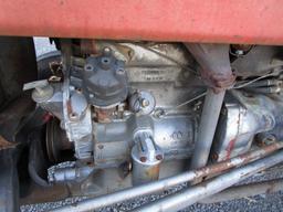MASSEY FERGUSON 135 TRACTOR