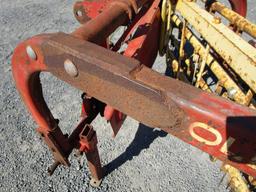 NEW HOLLAND 57 3PT RAKE