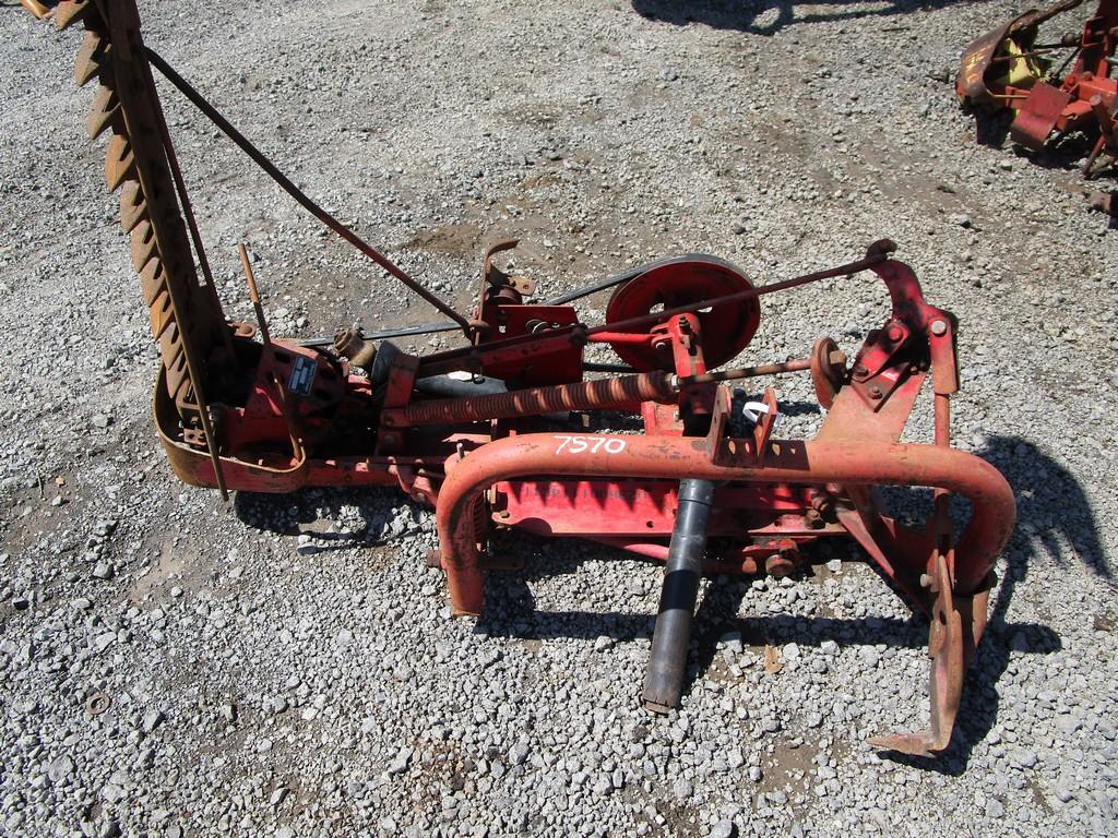 MASSEY FERGUSON 41 SICKLE MOWER