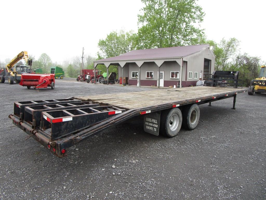 SURE-PULL 32' GOOSENECK TRAILER