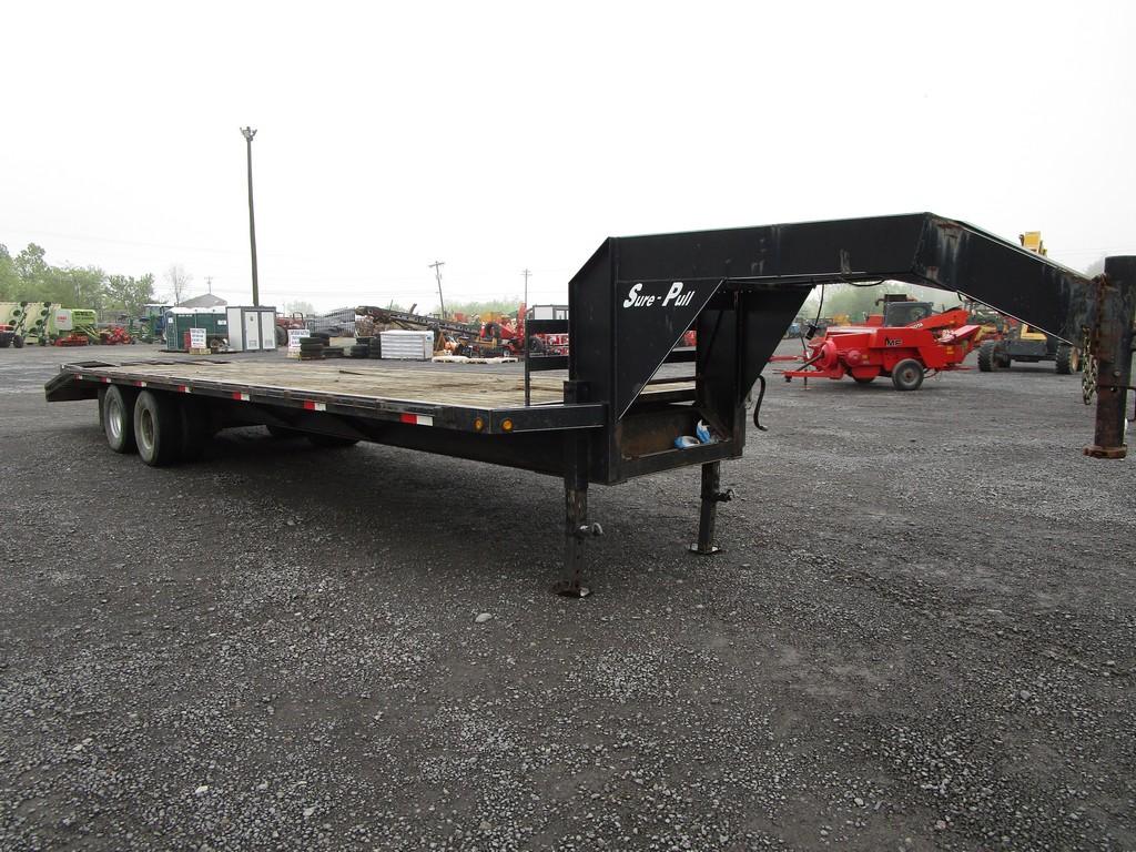 SURE-PULL 32' GOOSENECK TRAILER