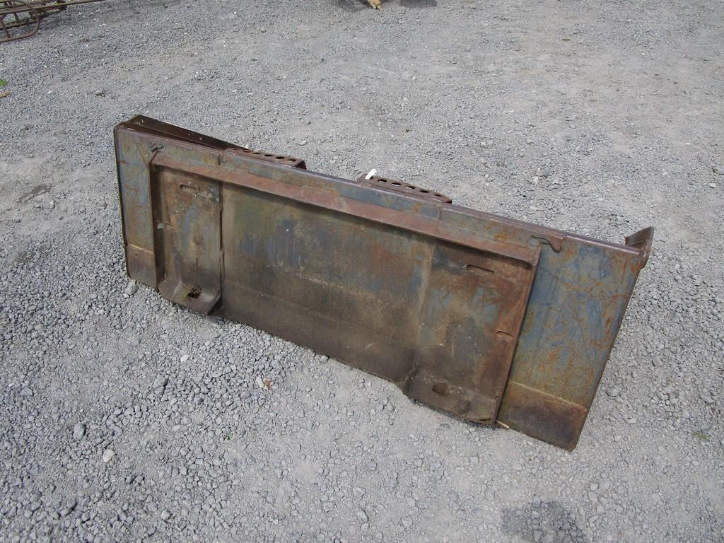 WELL USED 60" QT BUCKET