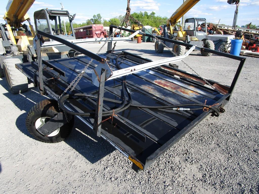 HOELCHER 1000 BALE ACCUMULATOR