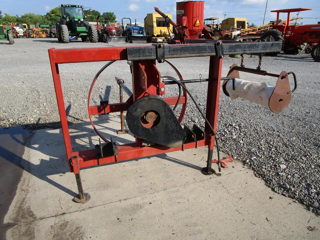 UNVERFERTH ROUND-ABOUT 220 BALE WRAPPER
