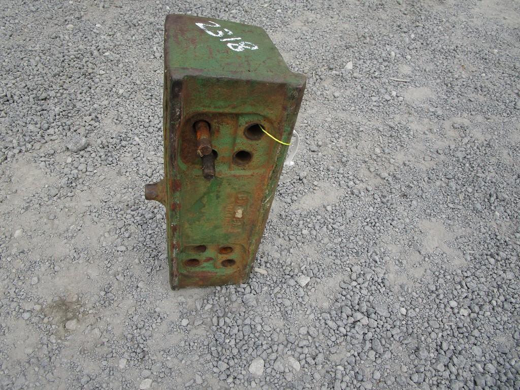 JOHN DEERE WEIGHT BRACKETS