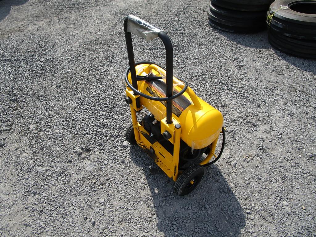 DEWALT AIR COMPRESSOR