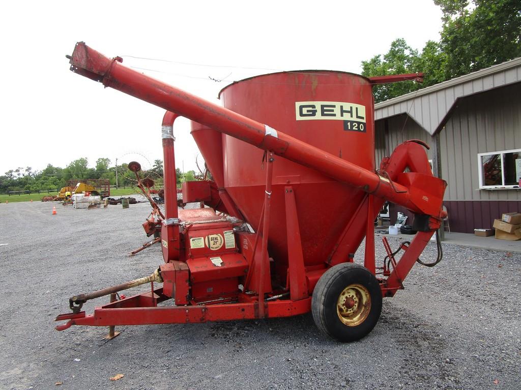 GEHL 120 GRINDER MIXER