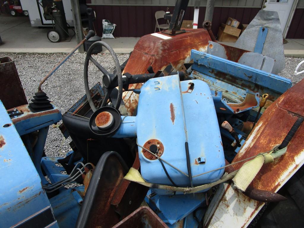 FORD 1720 W LOADER