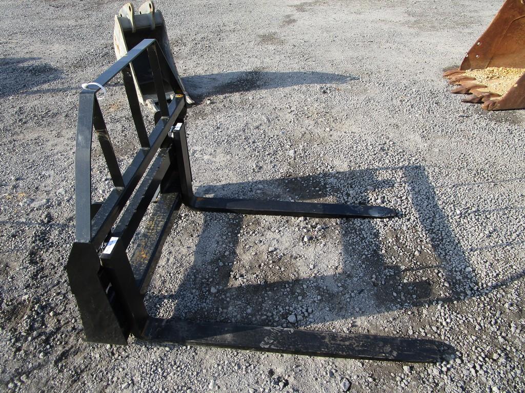 SKIDSTEER 48" PALLET FORKS