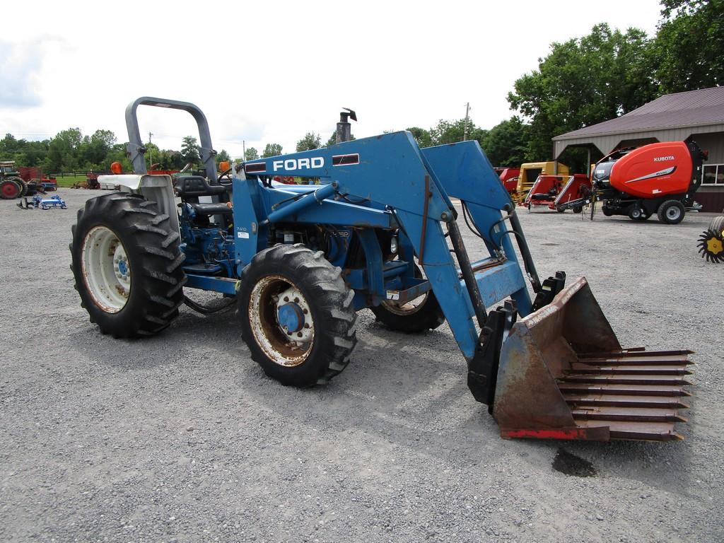 FORD 4630 TURBO W FD 7410 LOADER