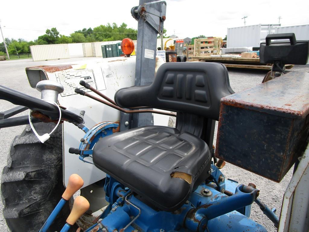 FORD 4630 TURBO W FD 7410 LOADER