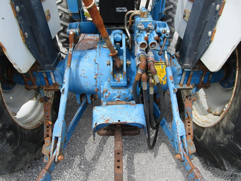 FORD 4630 TURBO W FD 7410 LOADER