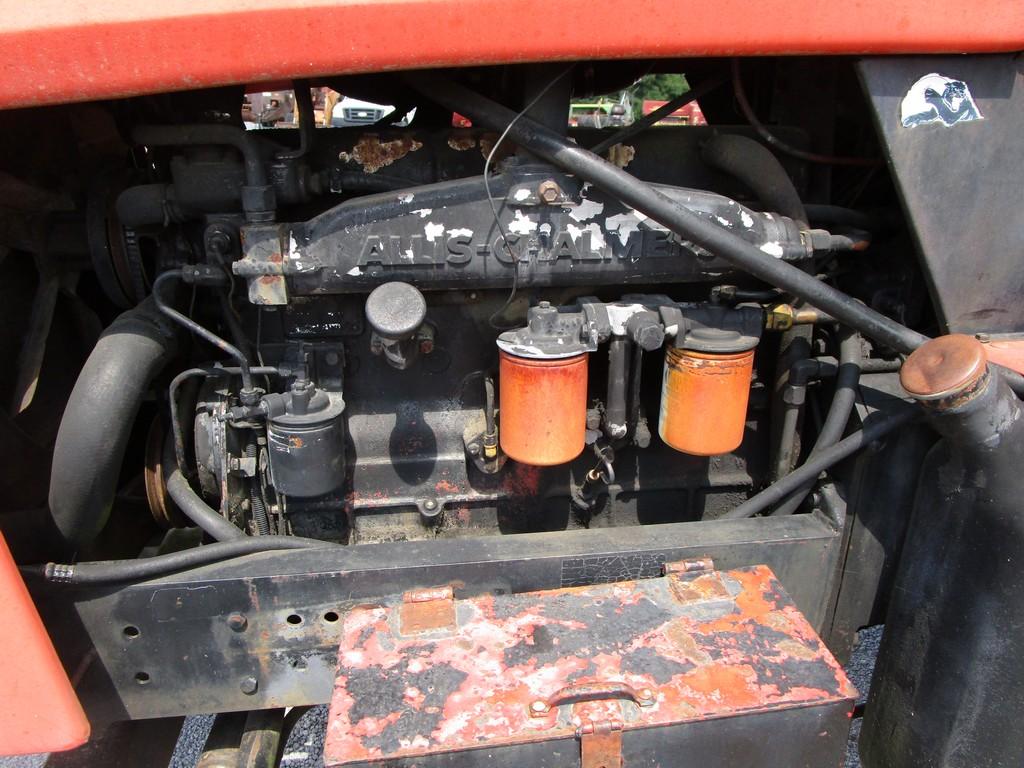 ALLIS-CHALMERS 7020 TRACTOR