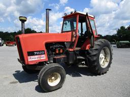 ALLIS-CHALMERS 7020 TRACTOR