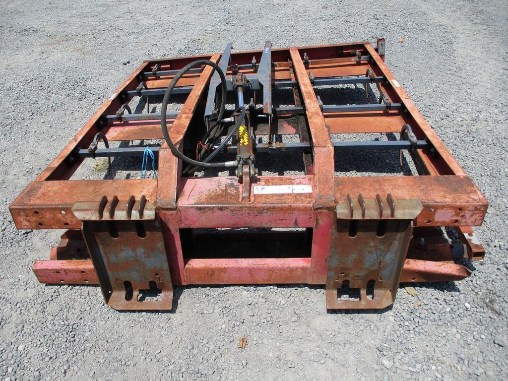 HOELSCHER 100 BALE ACCUMULATOR