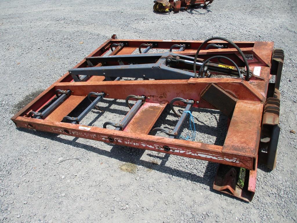 HOELSCHER 100 BALE ACCUMULATOR