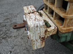 OLIVER 2050 TRACTOR