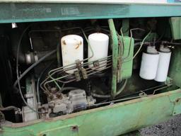 OLIVER 2050 TRACTOR