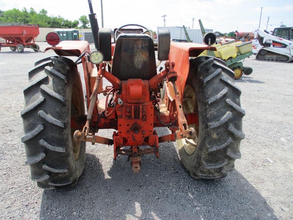 ALLIS-CHALMERS 160 TRACTOR
