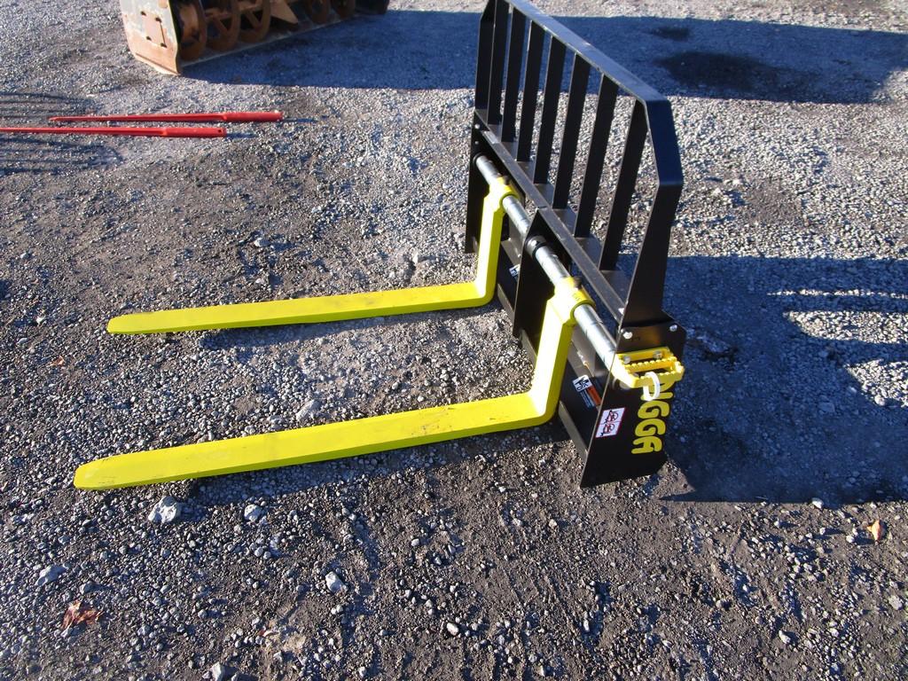 DIGGA SKIDSTEER PALLET FORKS
