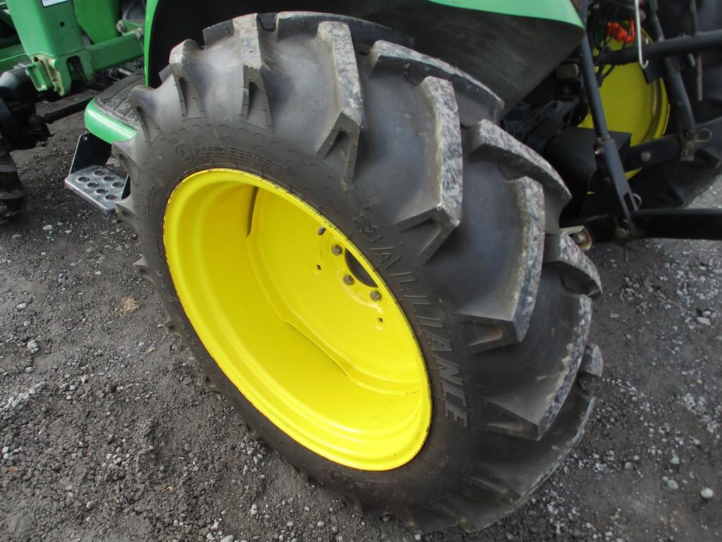JOHN DEERE 4400 TRACTOR W JD 430 LOADER