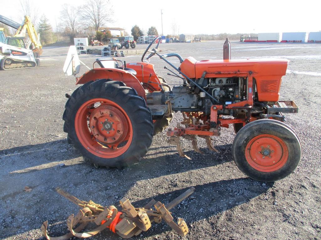 KUBOTA L245H OFFSET CULTIVATING TRACTOR