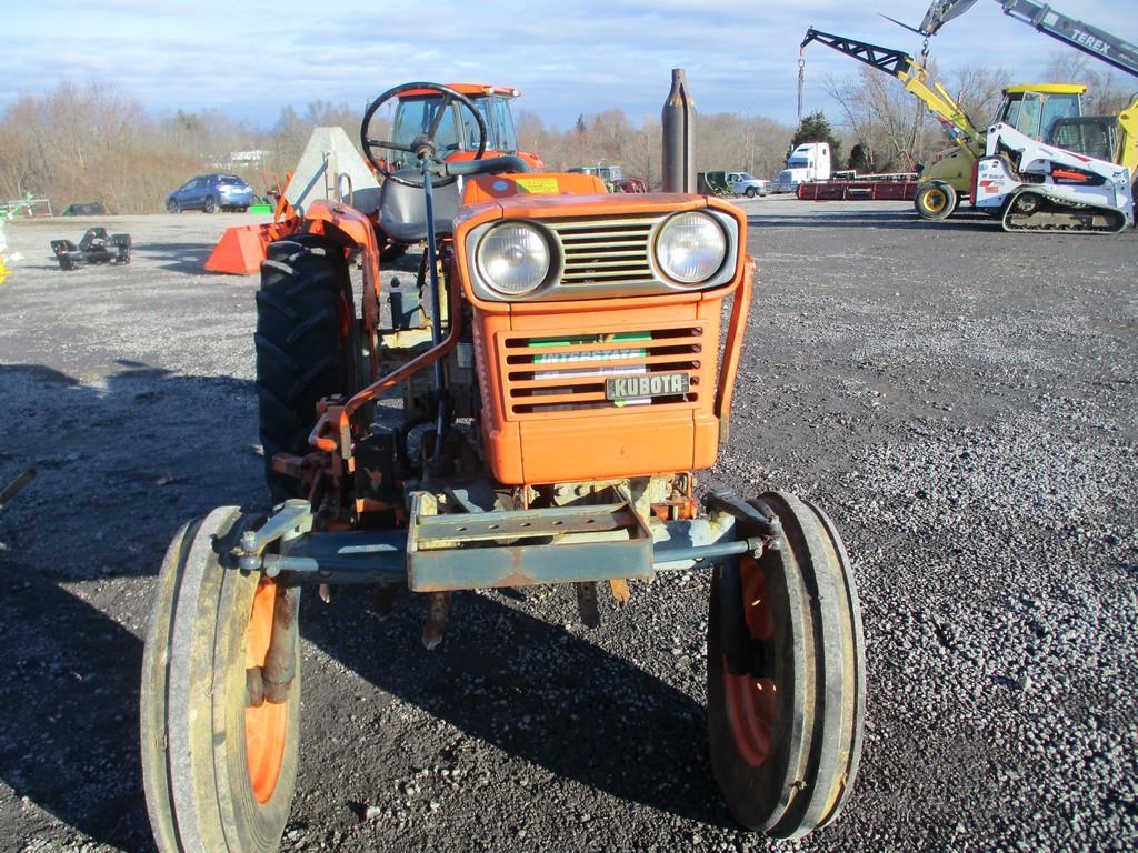 KUBOTA L245H OFFSET CULTIVATING TRACTOR