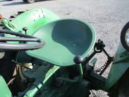 OLIVER 550 TRACTOR