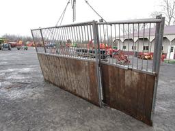 HORSE STALL FRONT AND DIVIDER