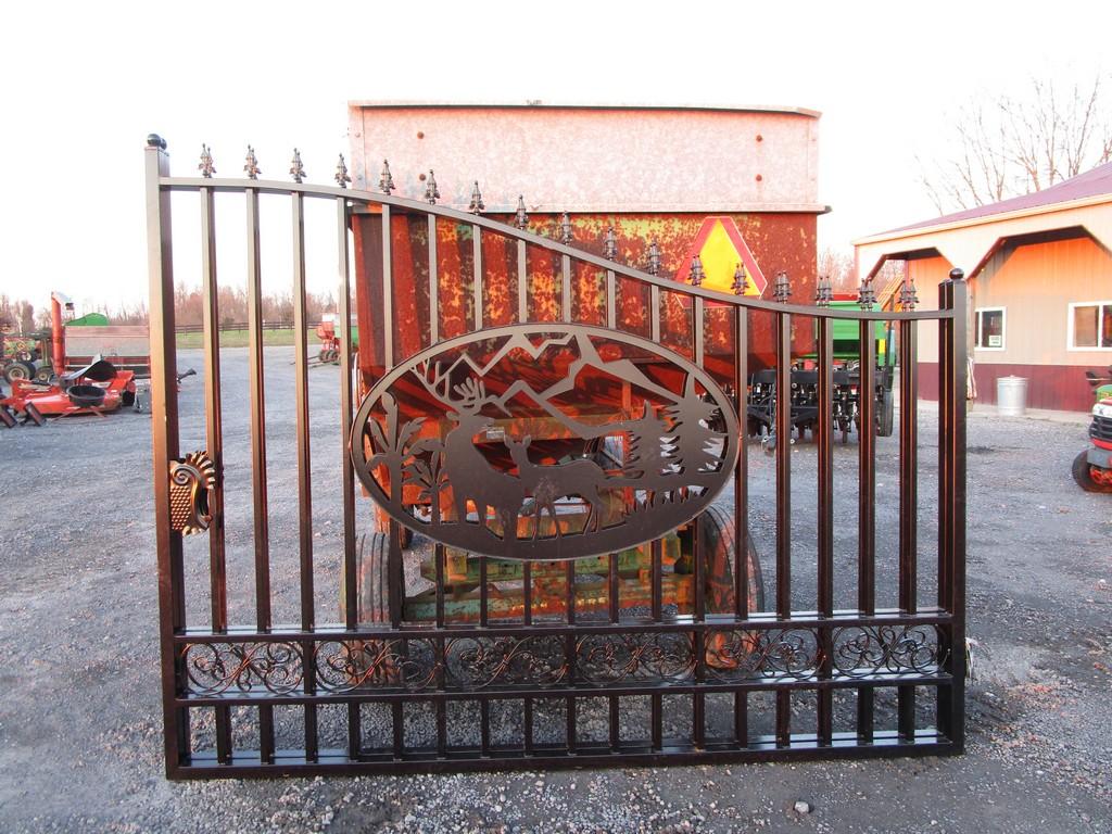 20' BI-PARTING ENTRANCE GATES