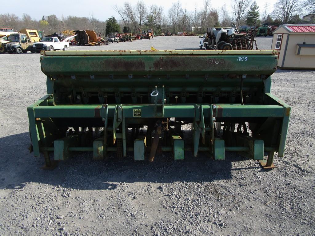 JOHN DEERE 1500 POWER TILL SEED DRILL