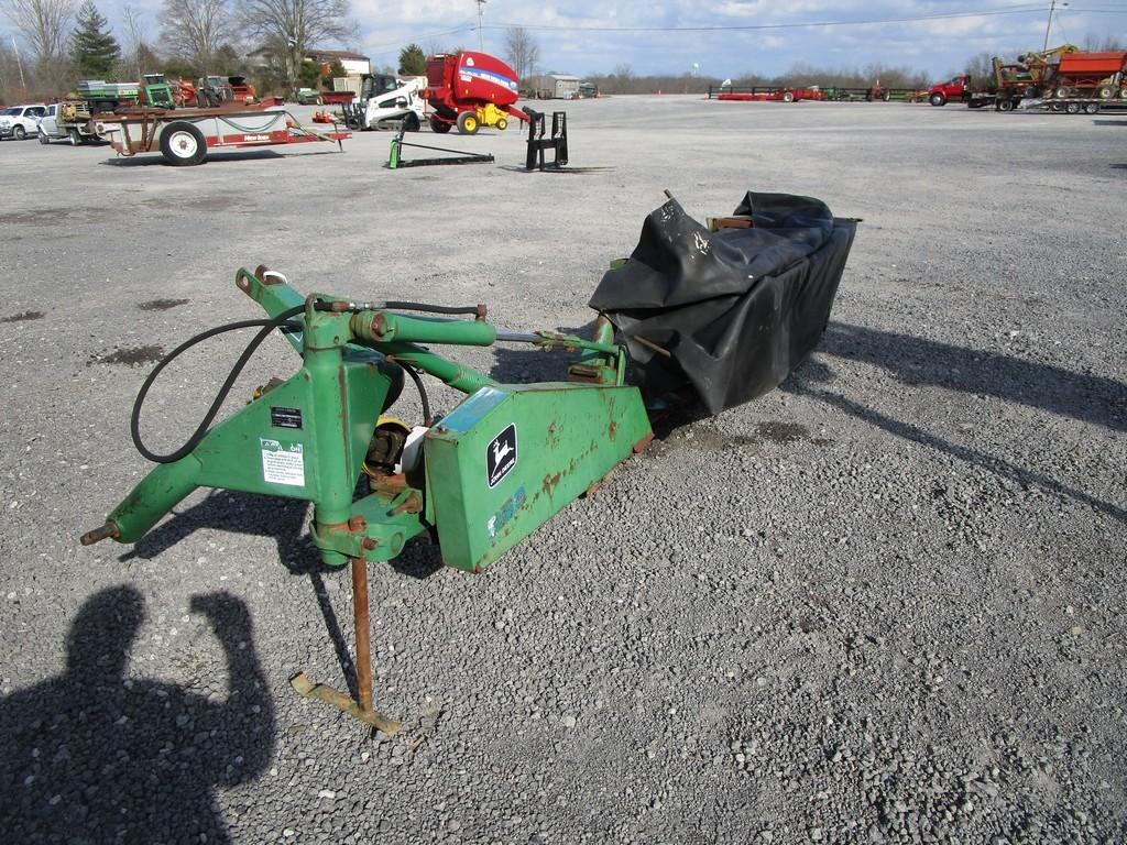 JOHN DEERE 260 DISC MOWER