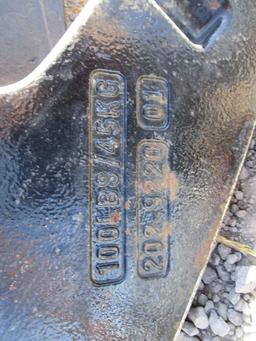 8) AGCO TRACTOR WEIGHTS