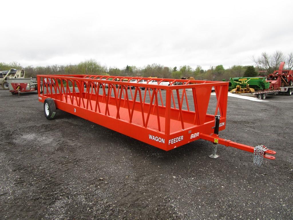 IA 92R FEEDER WAGON