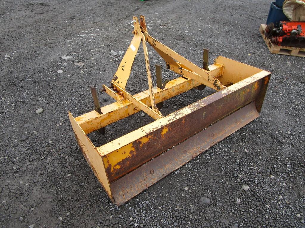 YELLOW 3PT GRADER BOX 5'