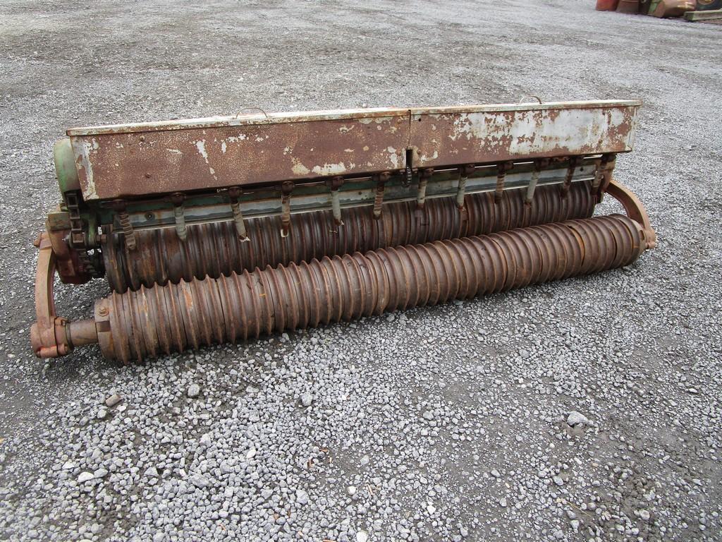 BRILLION 9' PACKER/SEEDER