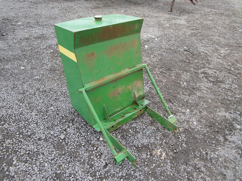 JOHN DEERE AUXILIARY FUEL TANK