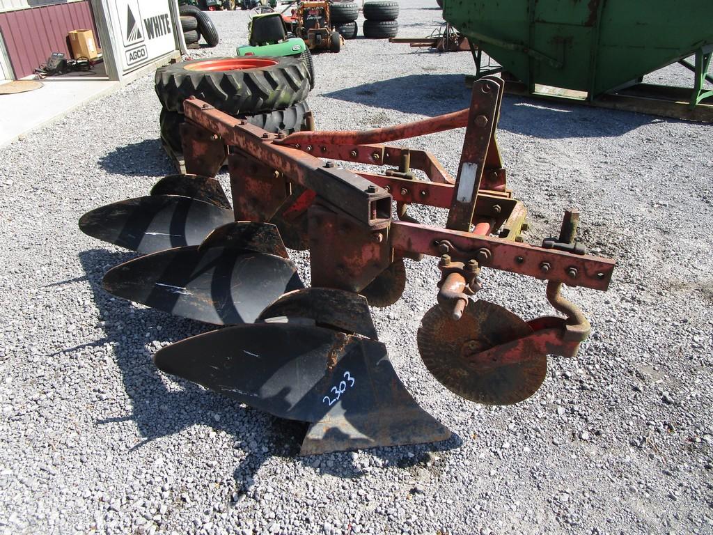 MASSEY  FERGUSON 43 3X PLOW