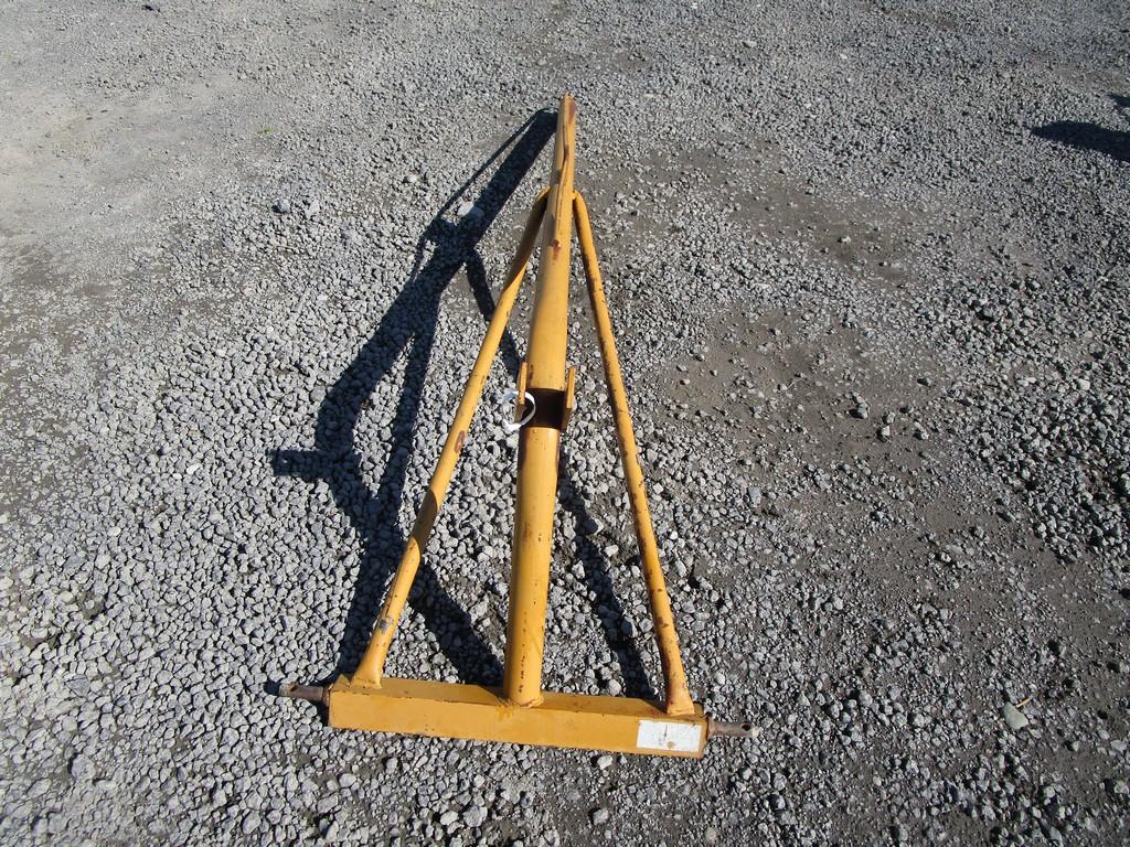 YELLOW BOOM POLE