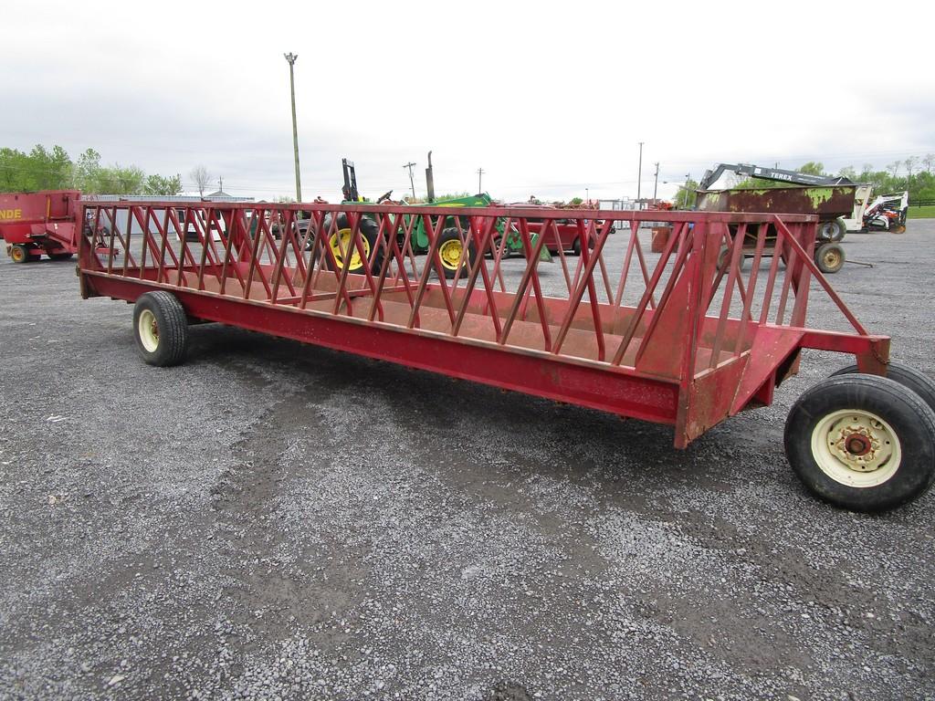 RED 24' HAY FEEDER WAGON