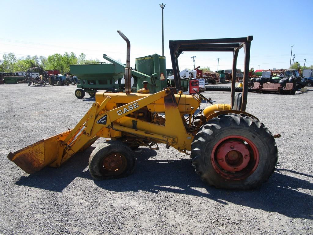 CASE 580 W LOADER 3PT AND PTO