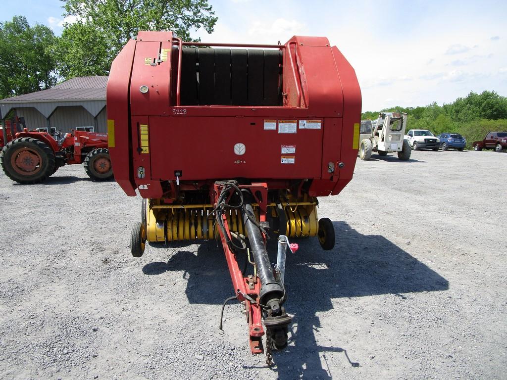 NEW HOLLAND BR740 RD BALER W ALARM