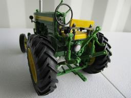 TOY JOHN DEERE 320 TRACTOR