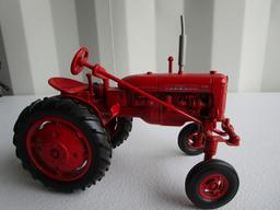 TOY FARMALL 100 TRACTOR