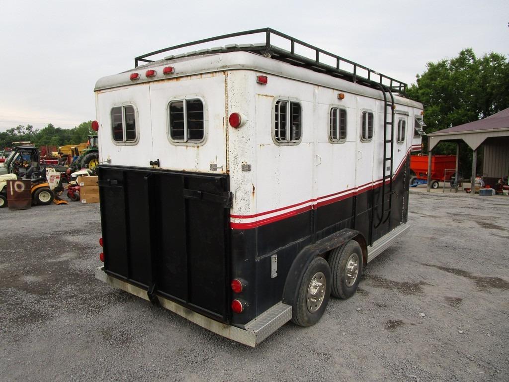 TRACER 3 HORSE GOOSENECK TRAILER W/TITLE