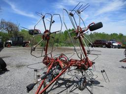 HESSTON AGCO 427 HAY TEDDER