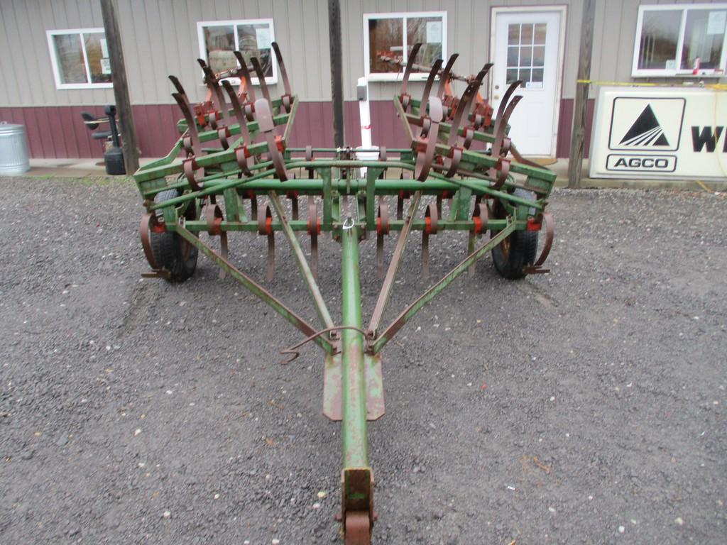 BRILLION 14' WING FOLD FIELD CULTIVATOR